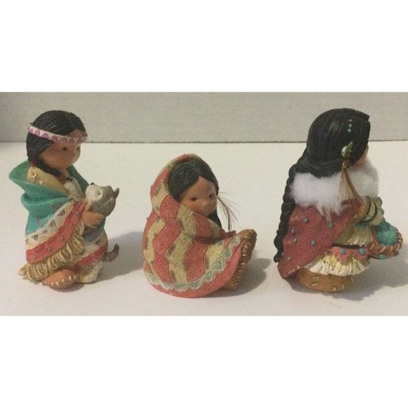 3 Vintage Enesco Figures Dances With Wolf #115657 and December 677647 and 115649 - Picture 4 of 6